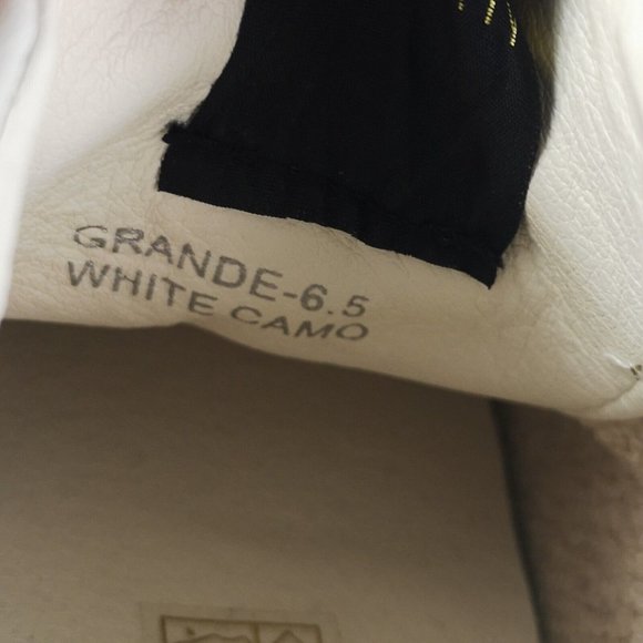 NEW Vintage Havana Sneakers women's 6.5 US White Camo - Picture 6 of 9